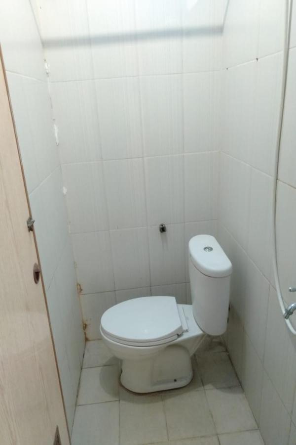 Spot On 90538 Wisma Dewi Syariah 자카르타 외부 사진